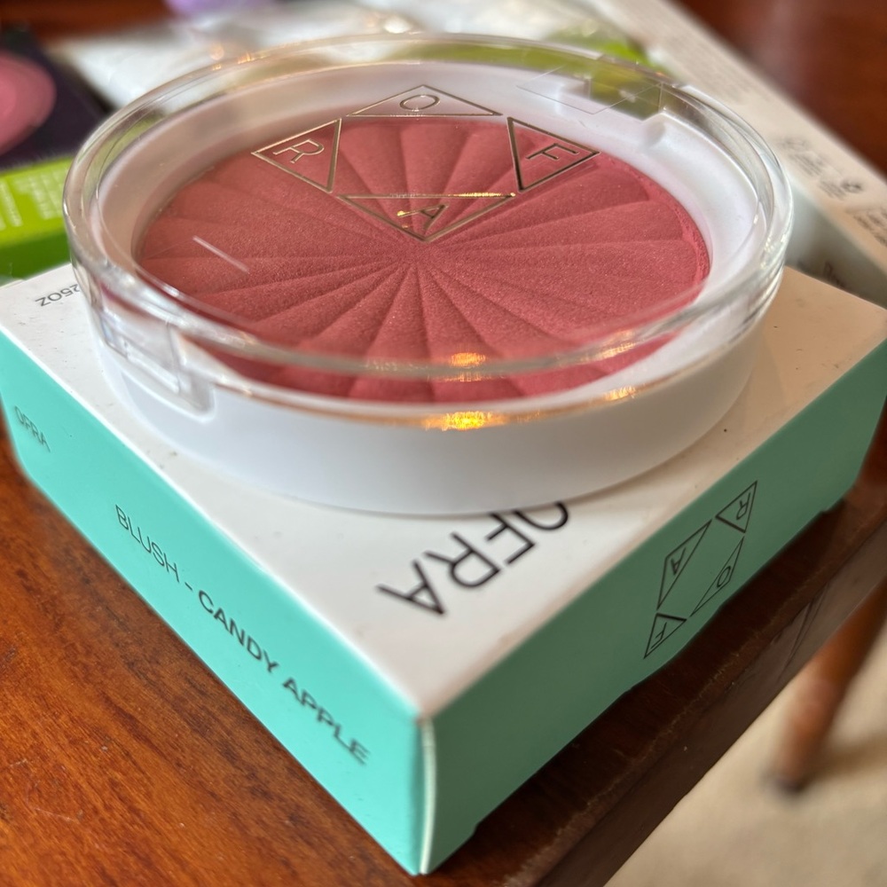 OFRA Candy Apple Blush